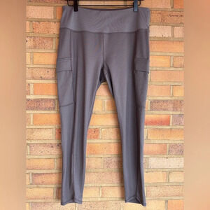 Zella tulip leg dove grey cargo style legging Large
